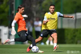 c7c7.app-意甲传奇球星退役,感谢球迷支持的话