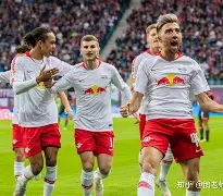 包含双雄会战！欧洲足球赛事中的精彩对决的词条